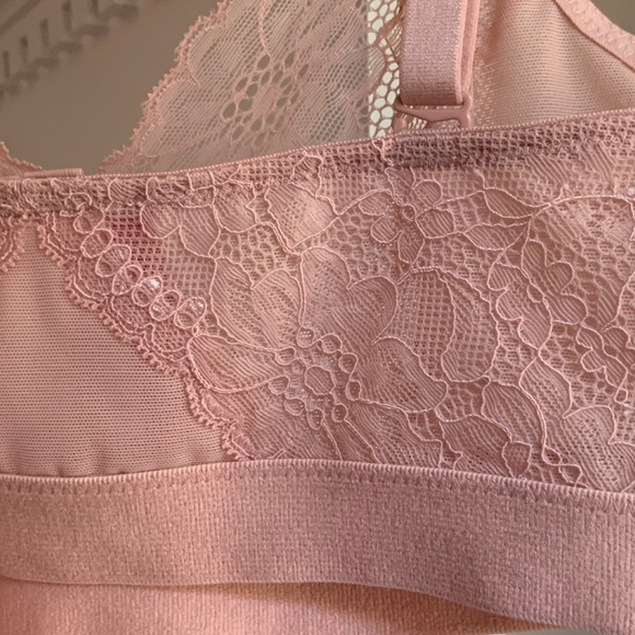 Spanx Spotlight on Lace Bralette XS 10124R in Vintage Rose Limited edition NWT - Picture 7 of 16